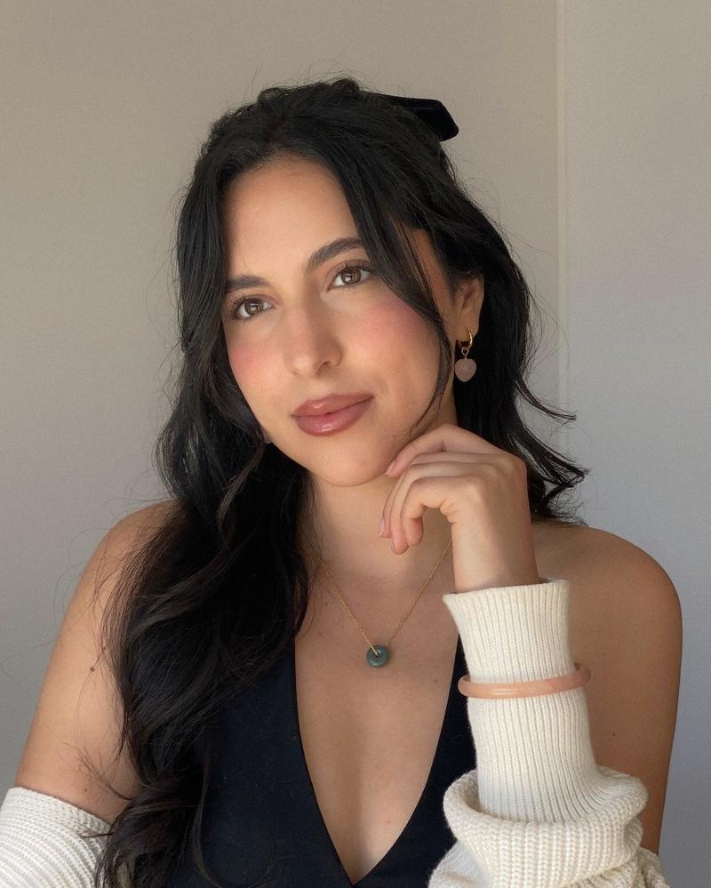 seree Heart Jade stone charm earrings - Pink