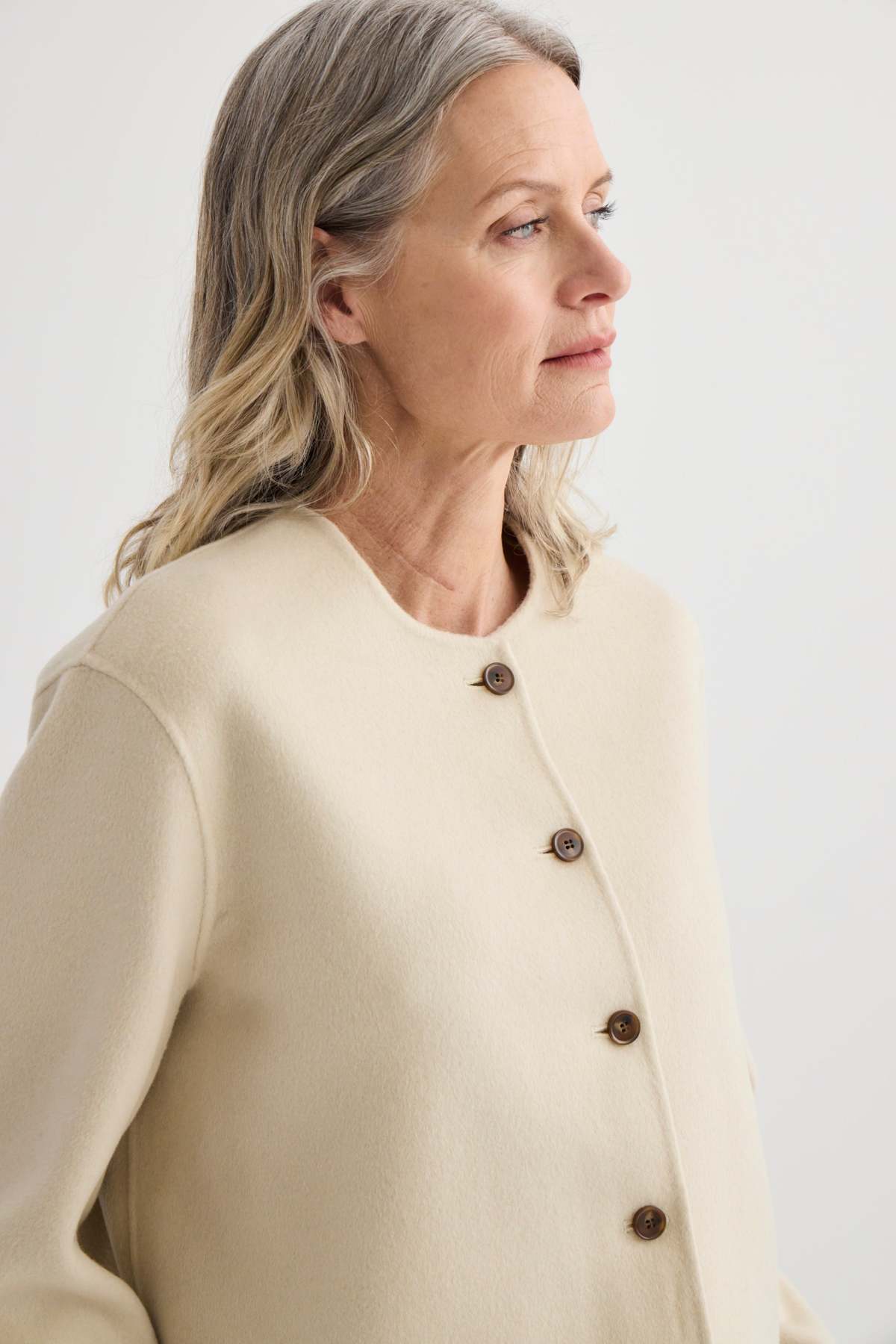 Laing Home Cashmere Cardi Jacket - Image 3 of 5