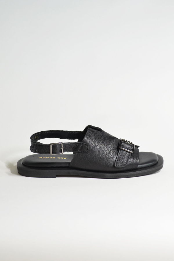 ALL BLACK Low Belt Sandal