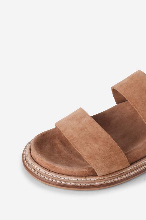 "INTENTIONALLY __________." Jasmine Flat Sandal