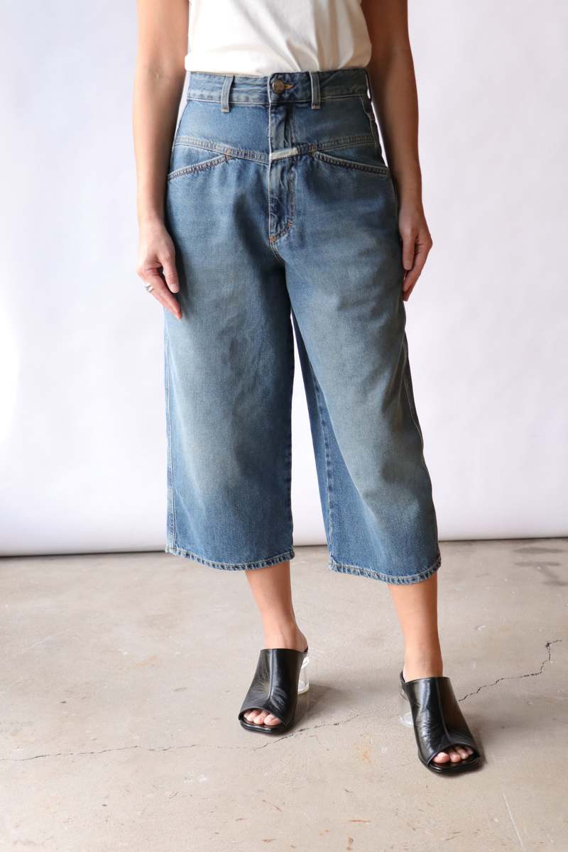 Closed Baggy Shorts - Dark Blue