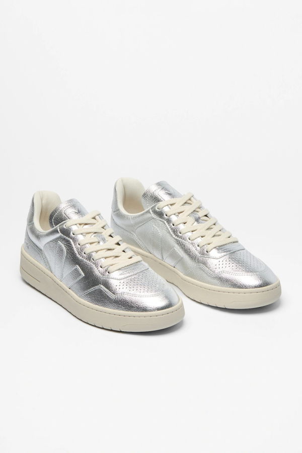 VEJA V-90 OT Leather Sneakers - Silver