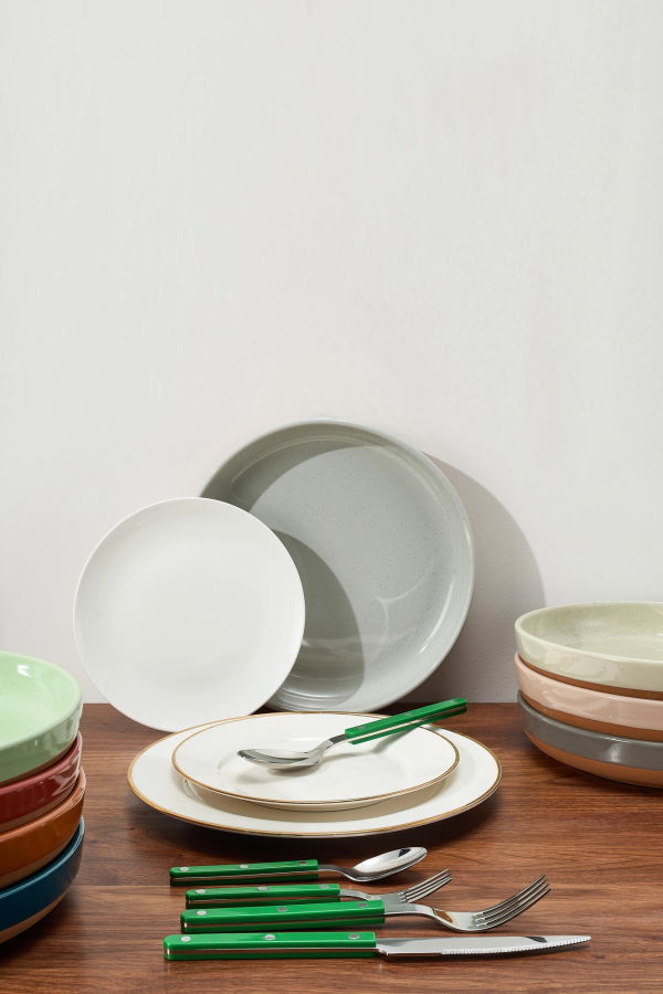 Wine Savant French Flatware Set of 20 - Green