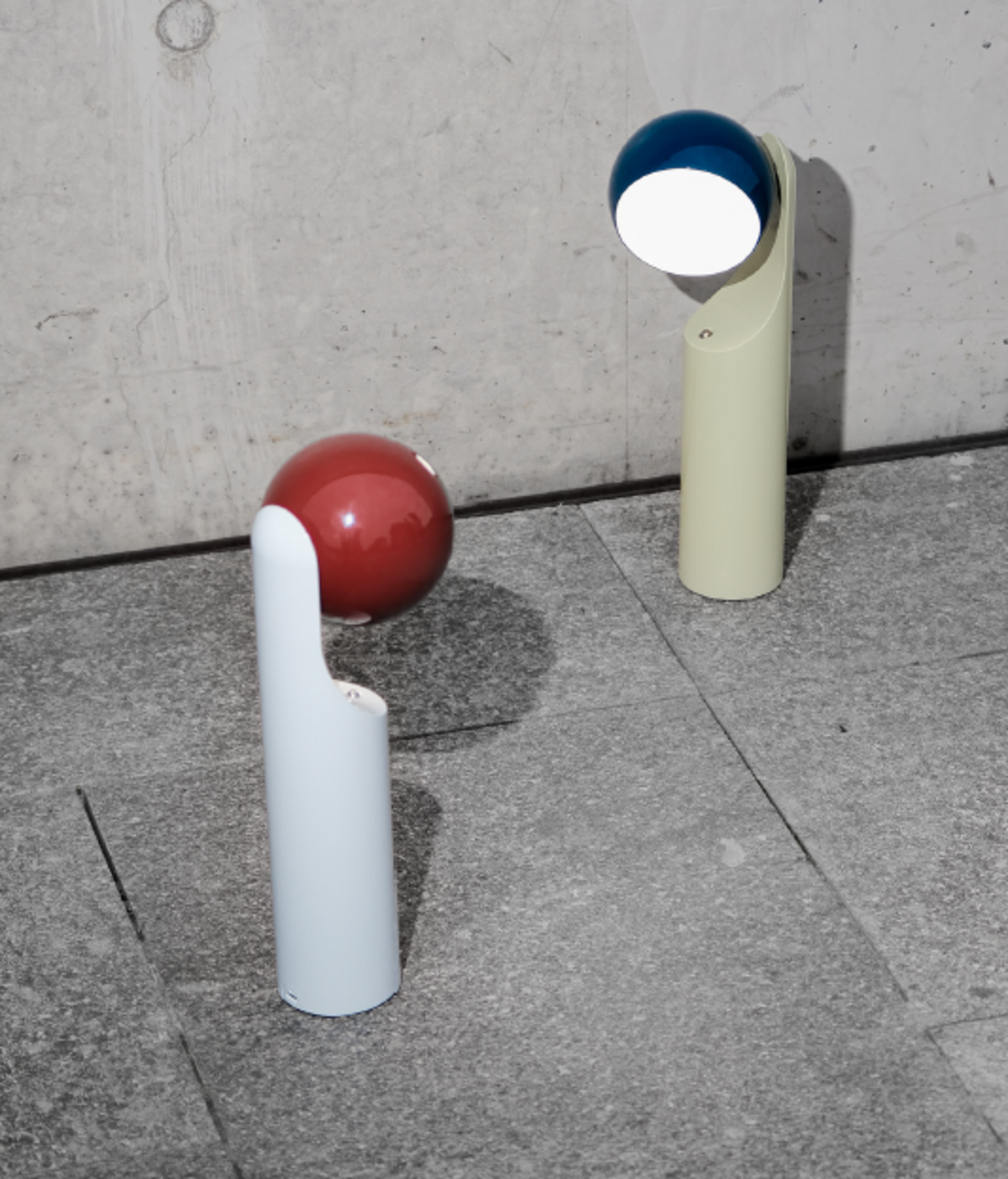 Intent Studio Mono Portable Reading Lamp - Image 3 of 4