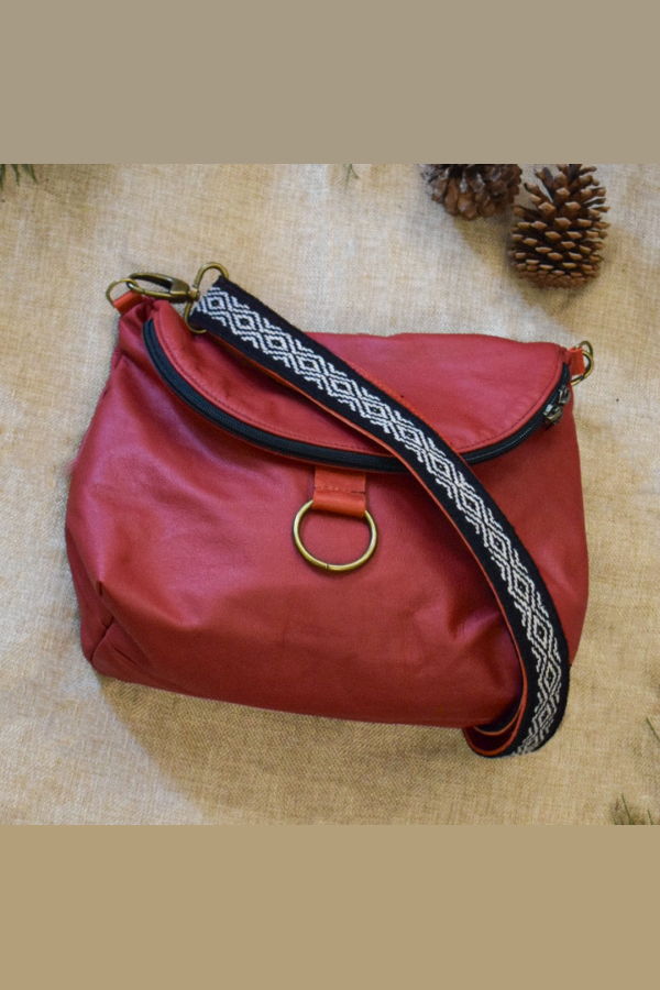 SutiSana USA Relaxed Crossbody Backpack