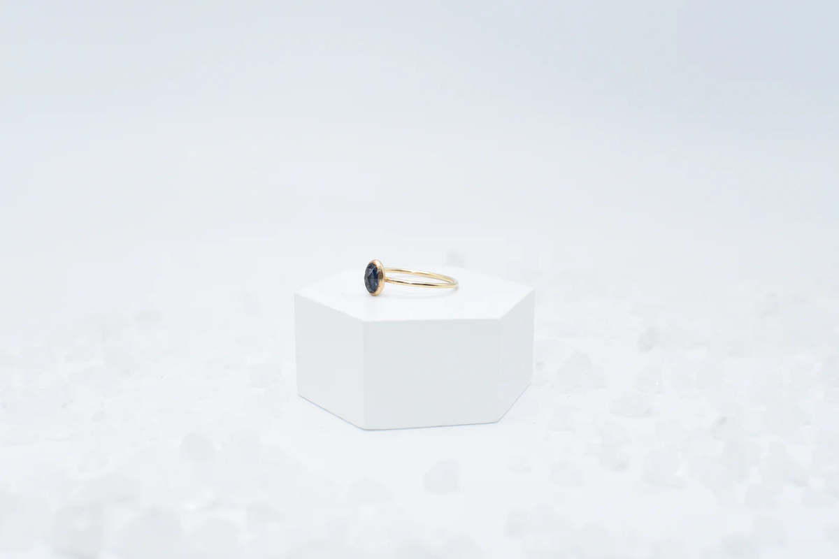 Annie Awe Design Montana Sapphire Ring - Image 4 of 4