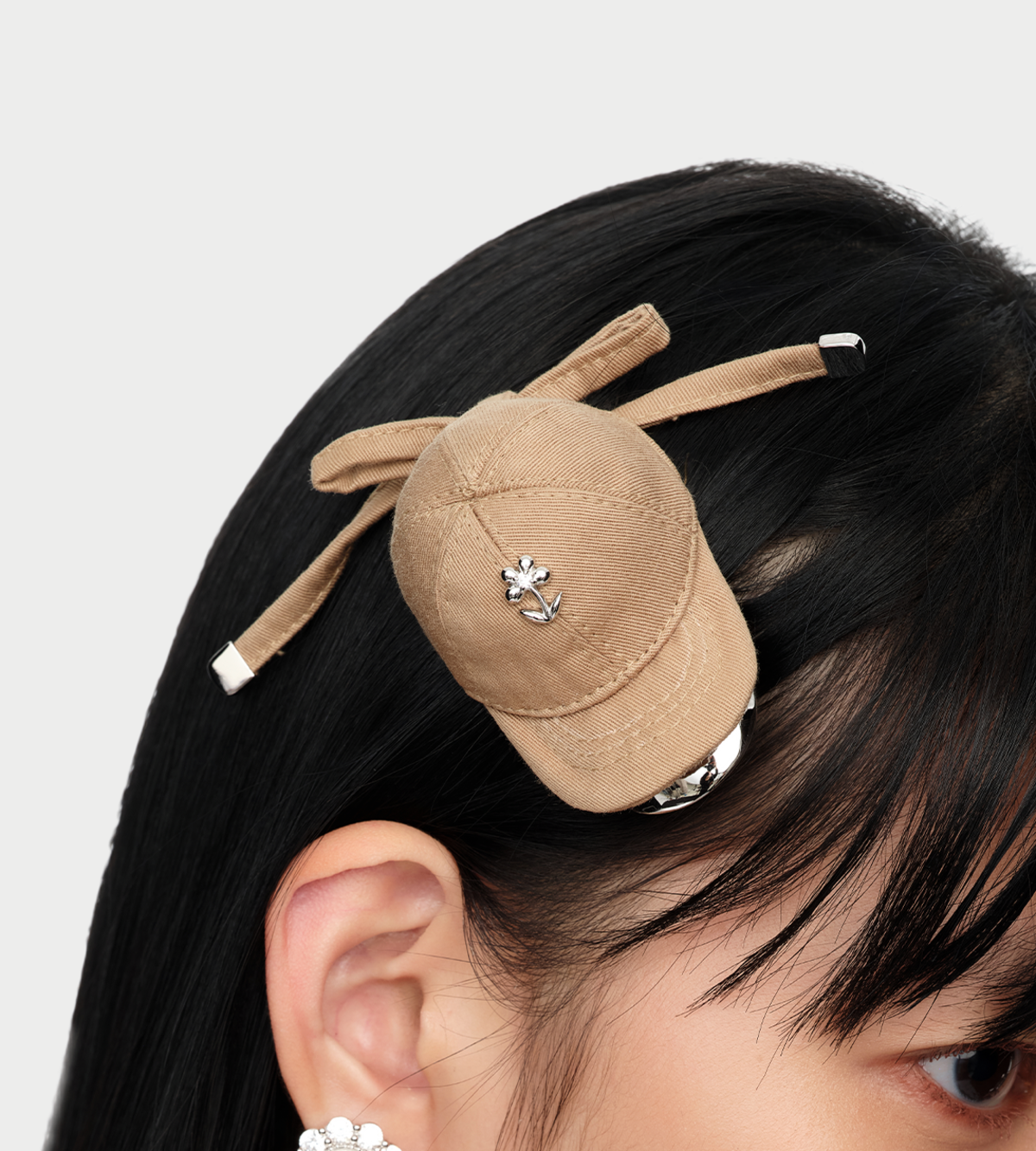 YVMIN Fabric Hat Hair Clip - Image 2 of 3