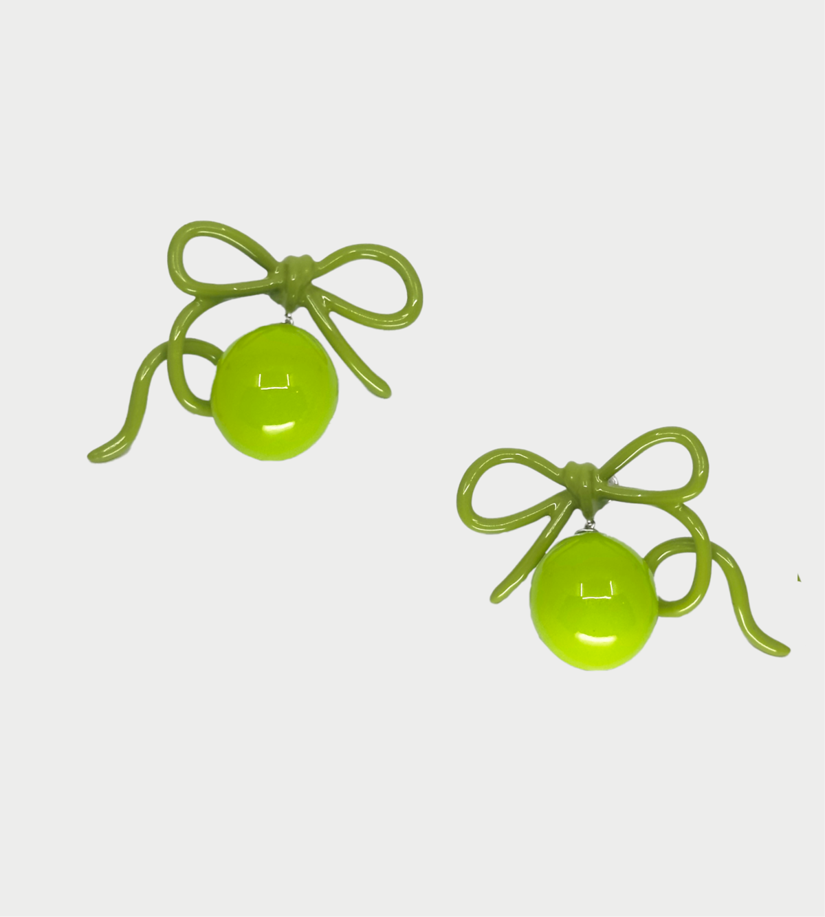 YVMIN Grape Vine Earring (Pair) - Image 1 of 1