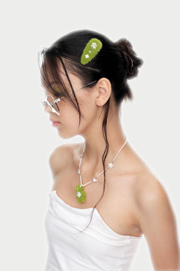 YVMIN Grass Hair Clip