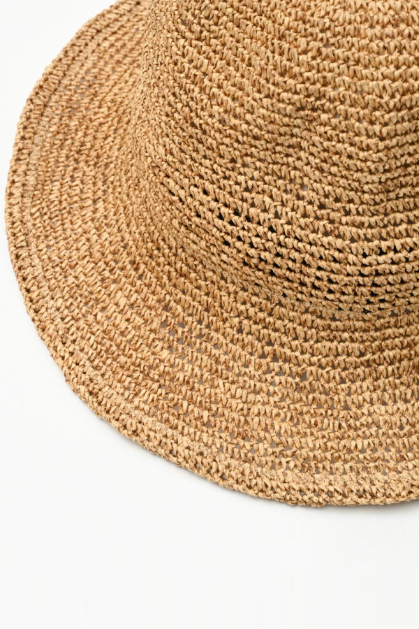 Still By Hand Comes and Goes Paper Crochet Hat - Natural