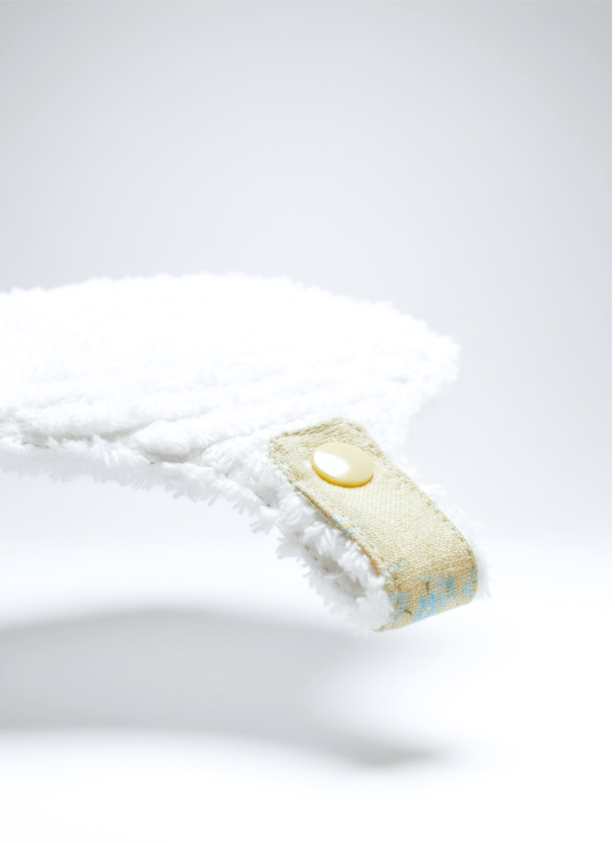 Piper&Cloth Sooth & Snap Pacifier Bib - Hedgerow Floral - Image 4 of 14