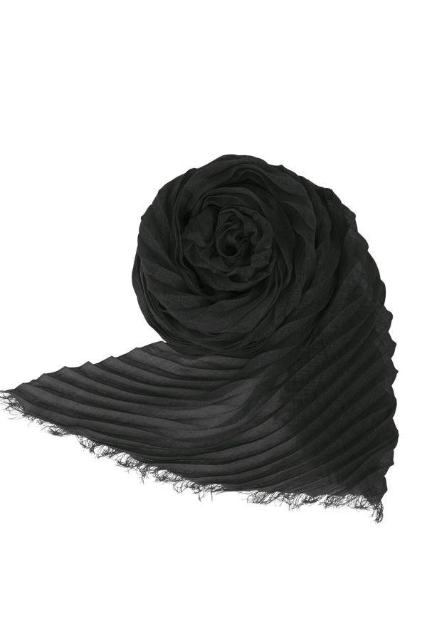 Issey Miyake Feather Ramie Pleats Scarf