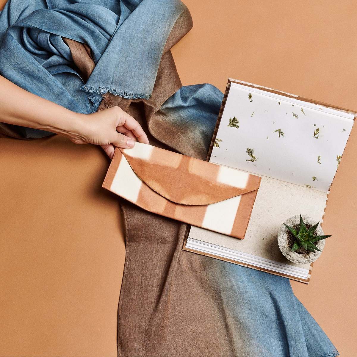 Variously Artisanal Journal - Oak Brown - Image 9 of 10