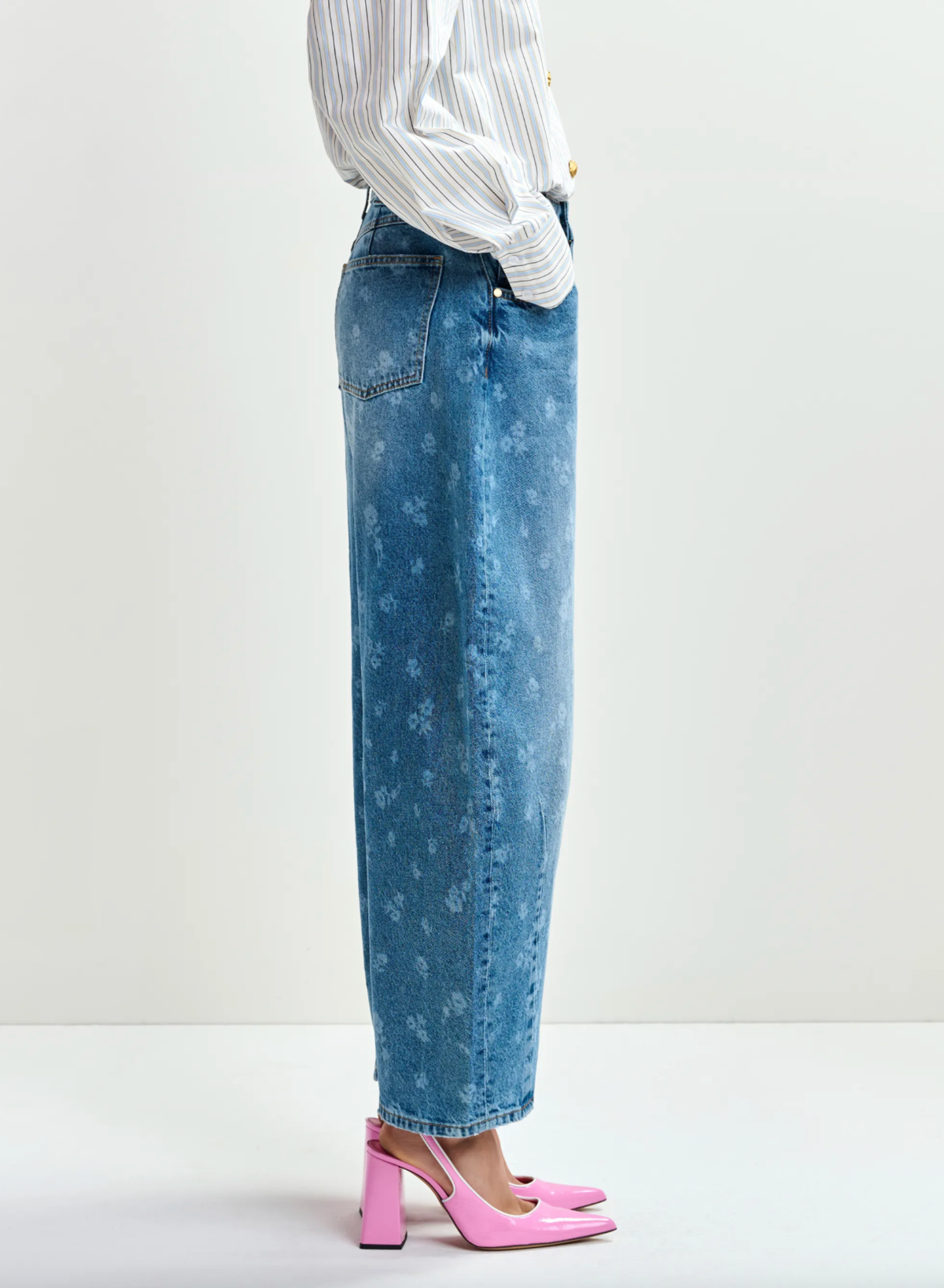 Essentiel Antwerp Barrel Leg Jeans - Quiet Pool - Image 4 of 8