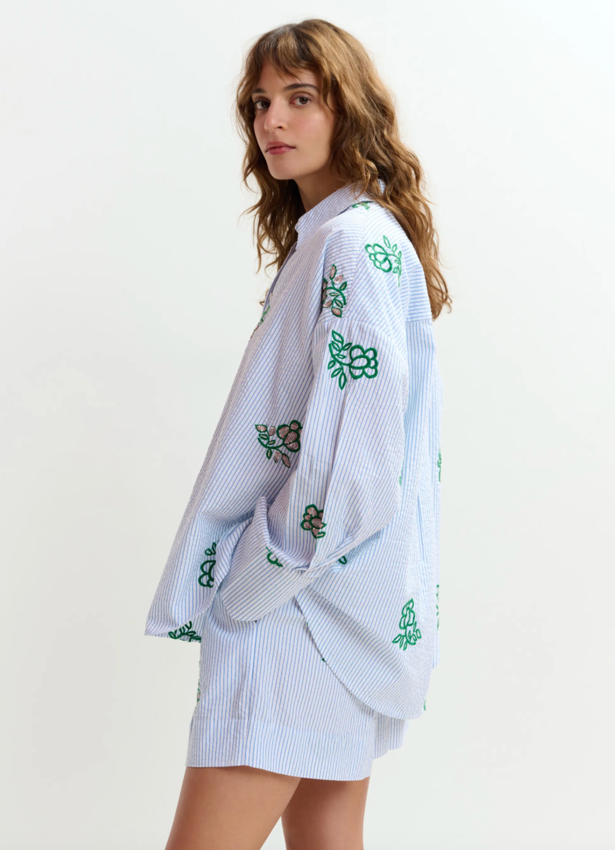 Essentiel Antwerp Juste Embroidered Mini Shorts - Image 3 of 6