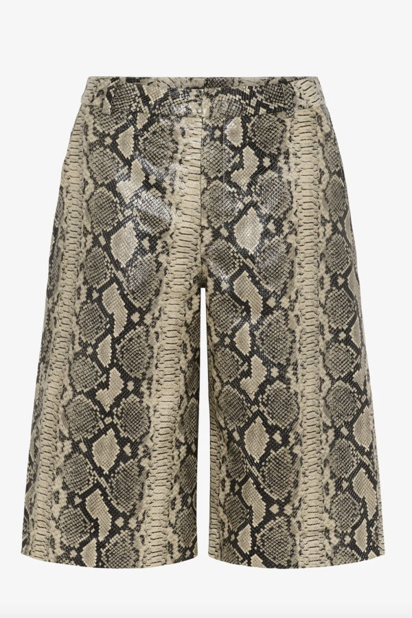 Gestuz Allis Snake Shorts - Pale Khaki