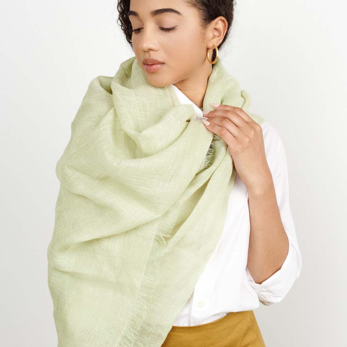 Variously Hand Woven Soft Linen Scarf - Image 3 of 9