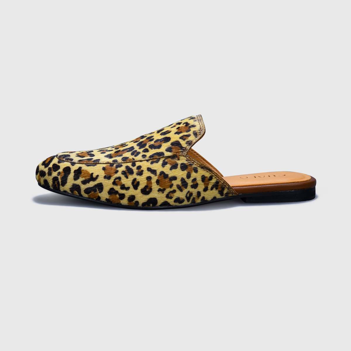 Chappal in Baby Leopard - Image 4 of 8
