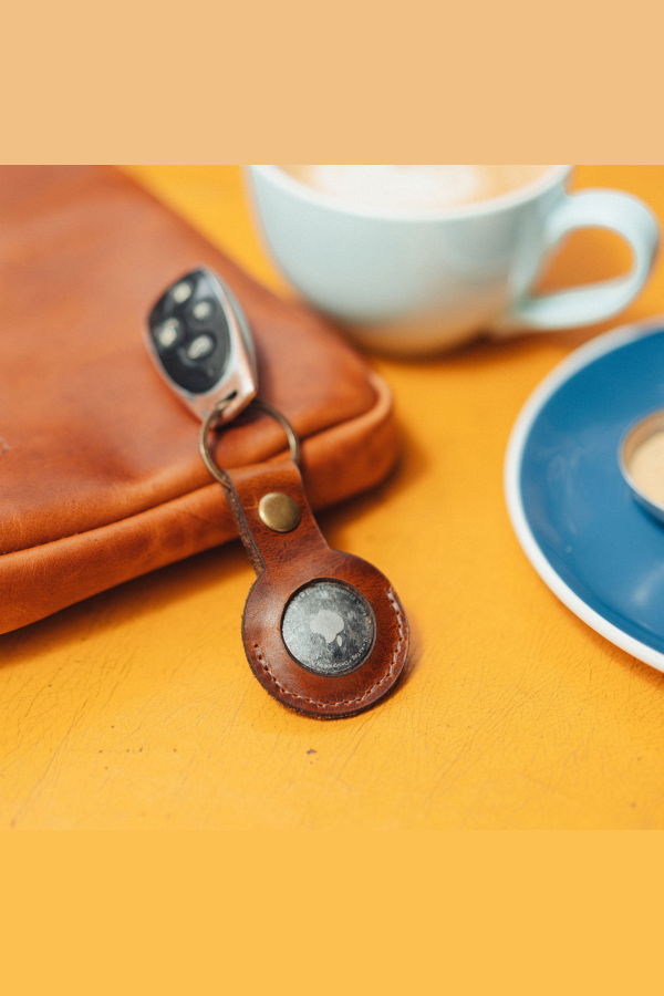 SutiSana USA AirTag Holder