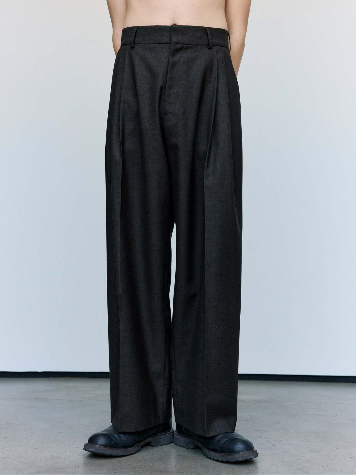 Cecile Tulkens Dark Brown Shark Skin Wool Wide Pleat Trousers - Image 7 of 10