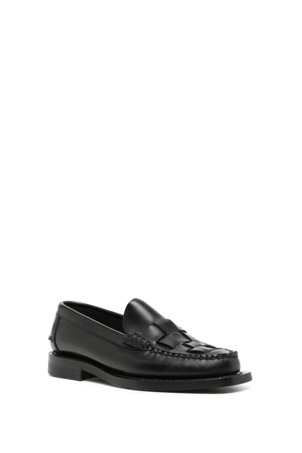 Hereu Flat Shoes - Black