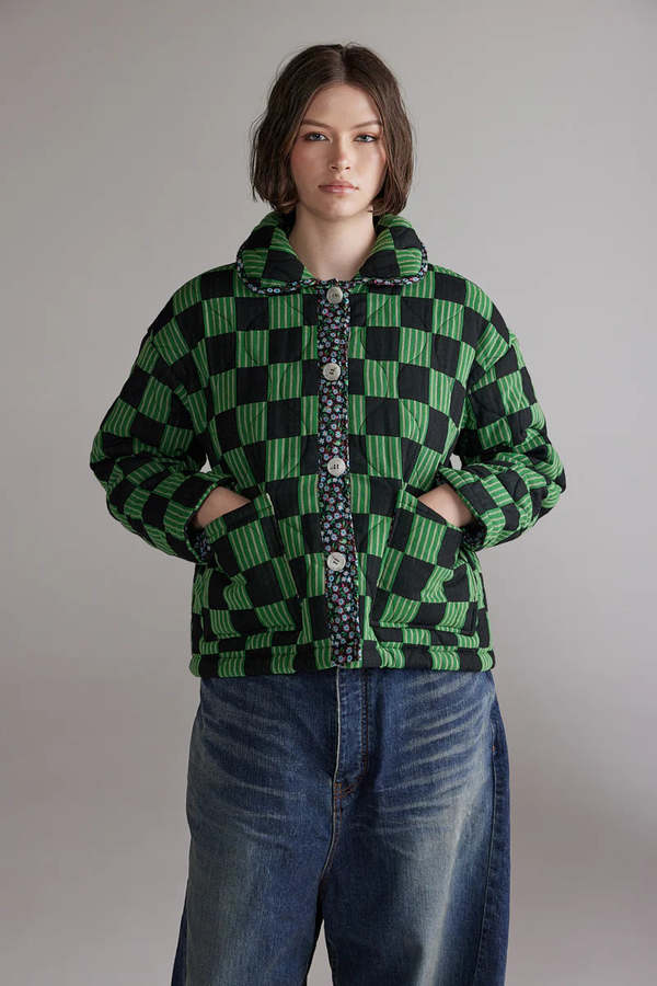 amente Round Collar Reversible Quilt Jacket