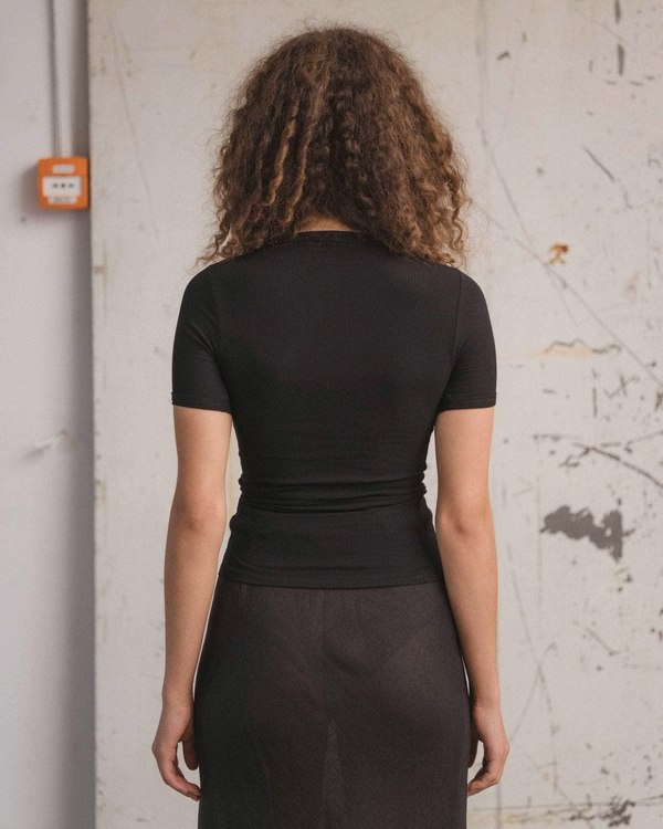 Baserange Heart Shortsleeve Tee - Black