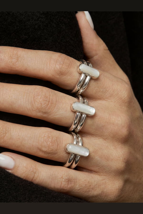 seree Infinity Duo Bar Ring in White Hanbai Jade