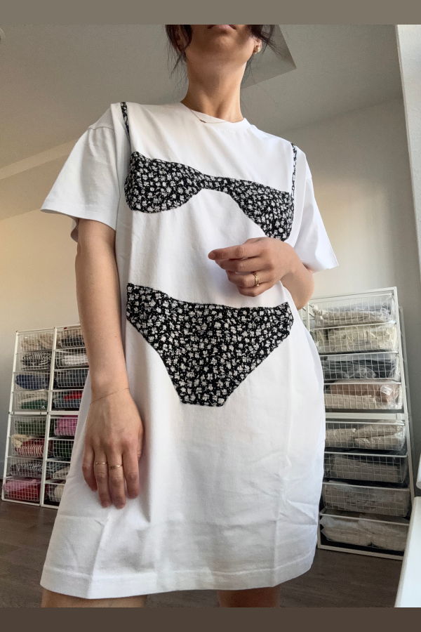 Nikki Chasin Florida Woman Appliqué Dress - Black Floral