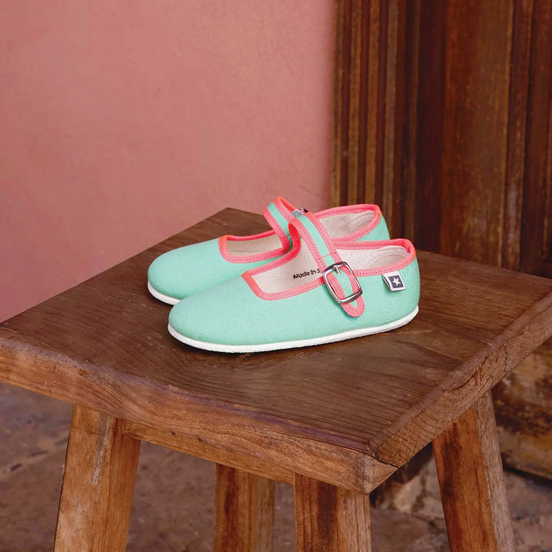 KIDS Bonton Jane Buckled Shoes - Green