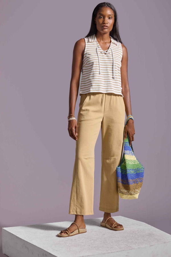 Lilla P. Sleeveless Collared Top