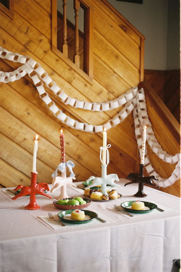 St. Bingo Dala Horse Candlestick Holder