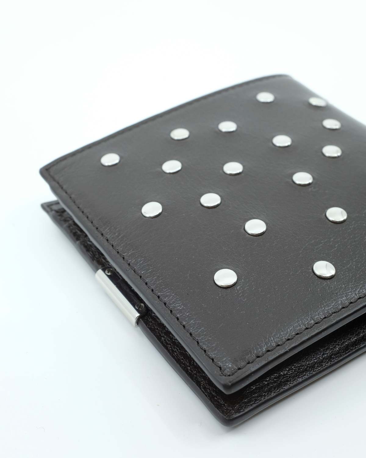 Lemaire Dark Chocolate Leather Soft Tab Studs Dots Bifold Wallet - Image 4 of 5
