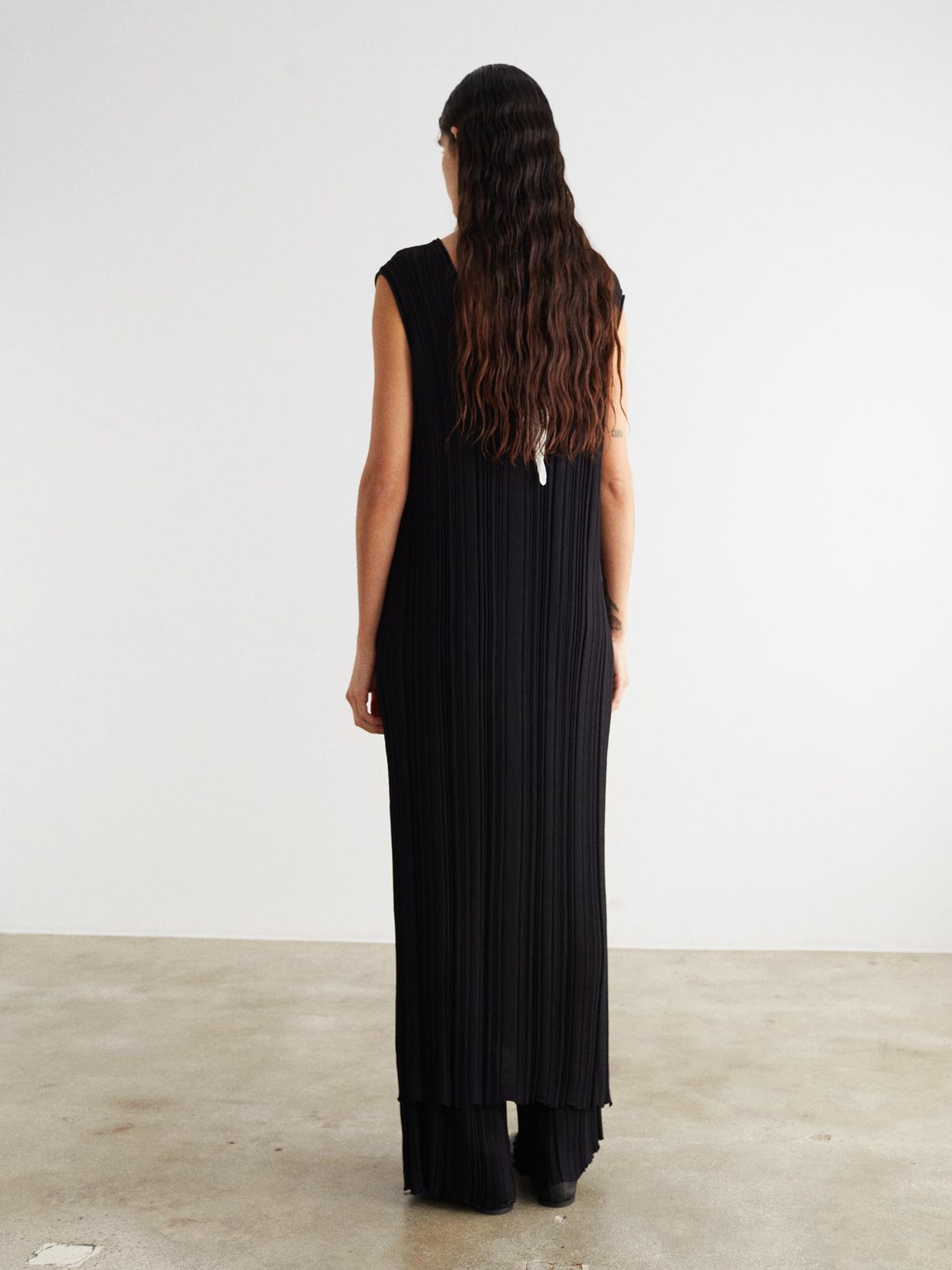 Rus Musubi Dress - Image 4 of 5