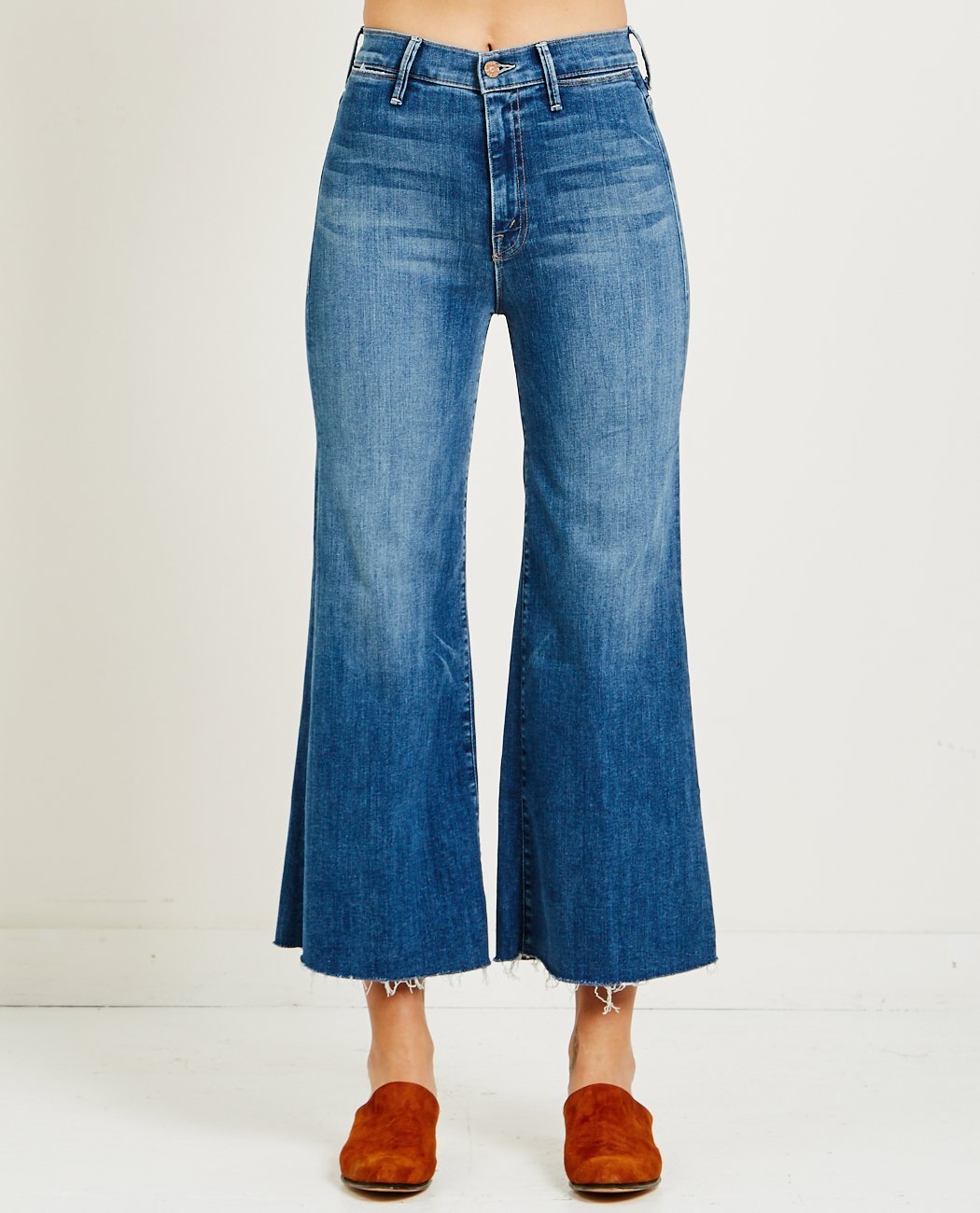 Mother Denim SWOONER ROLLER CROP FRAY JEAN - COME SUNDOWN | Garmentory