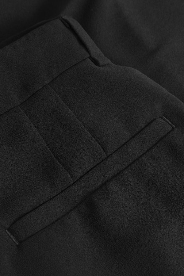 MKDT Prisk Crepe Georgette Apparel - Black