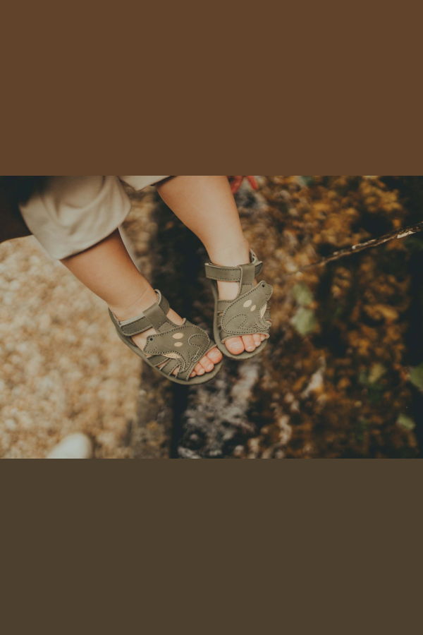 KIDS Donsje Cargot Frog Sandals - Stone Nubuck