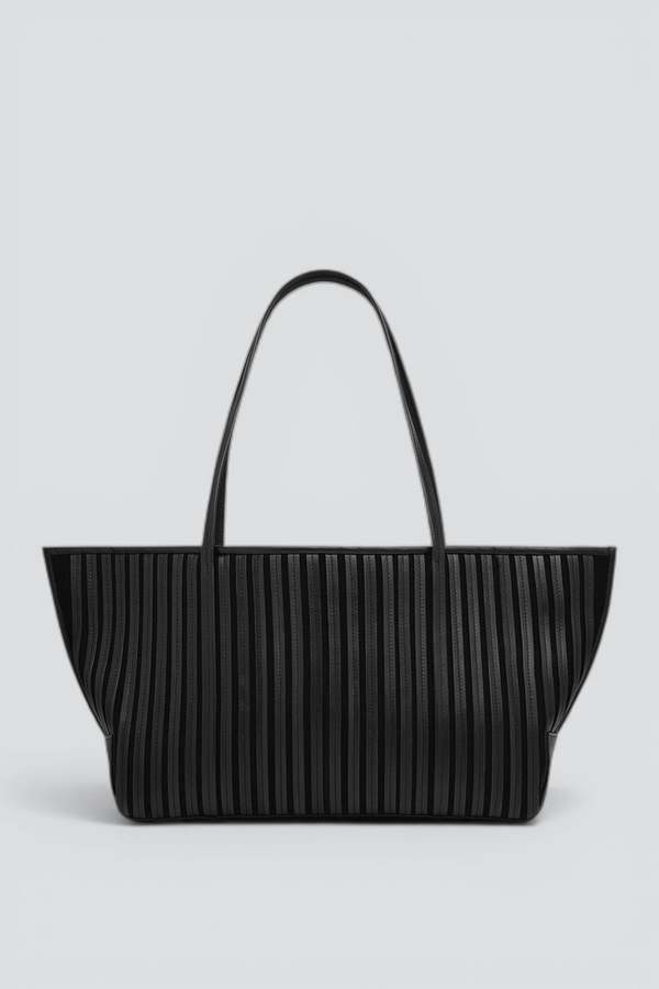 St. Agni Black Linea Stitch Bateau Tote Bag St. Agni Black Linea Stitch Bateau Tote Bag