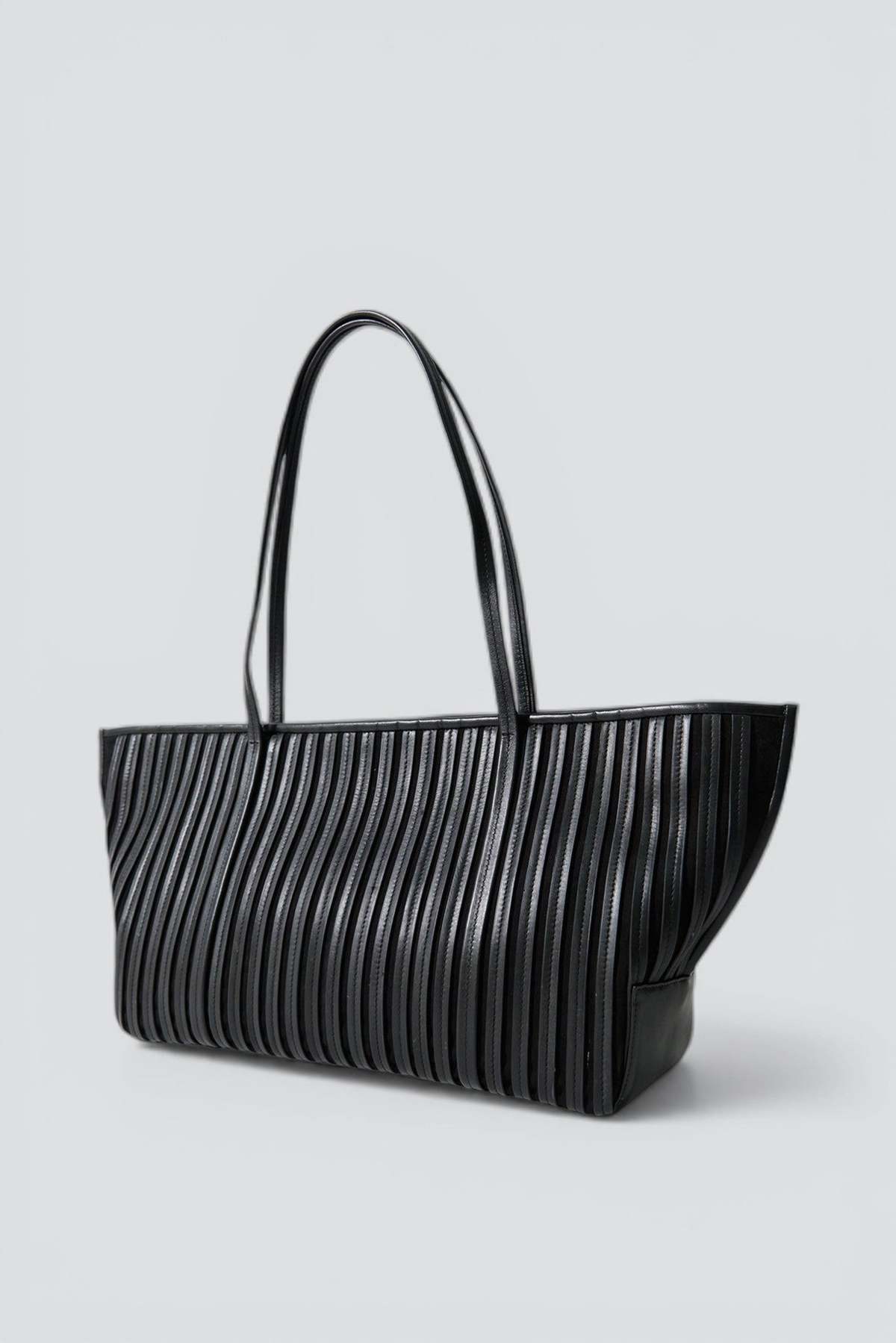 St. Agni Black Linea Stitch Bateau Tote Bag - Image 2 of 8