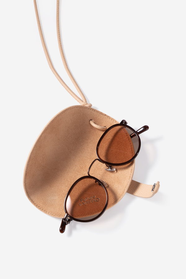 Future Classics Taco Pebble Glasses Case - Honey Peach