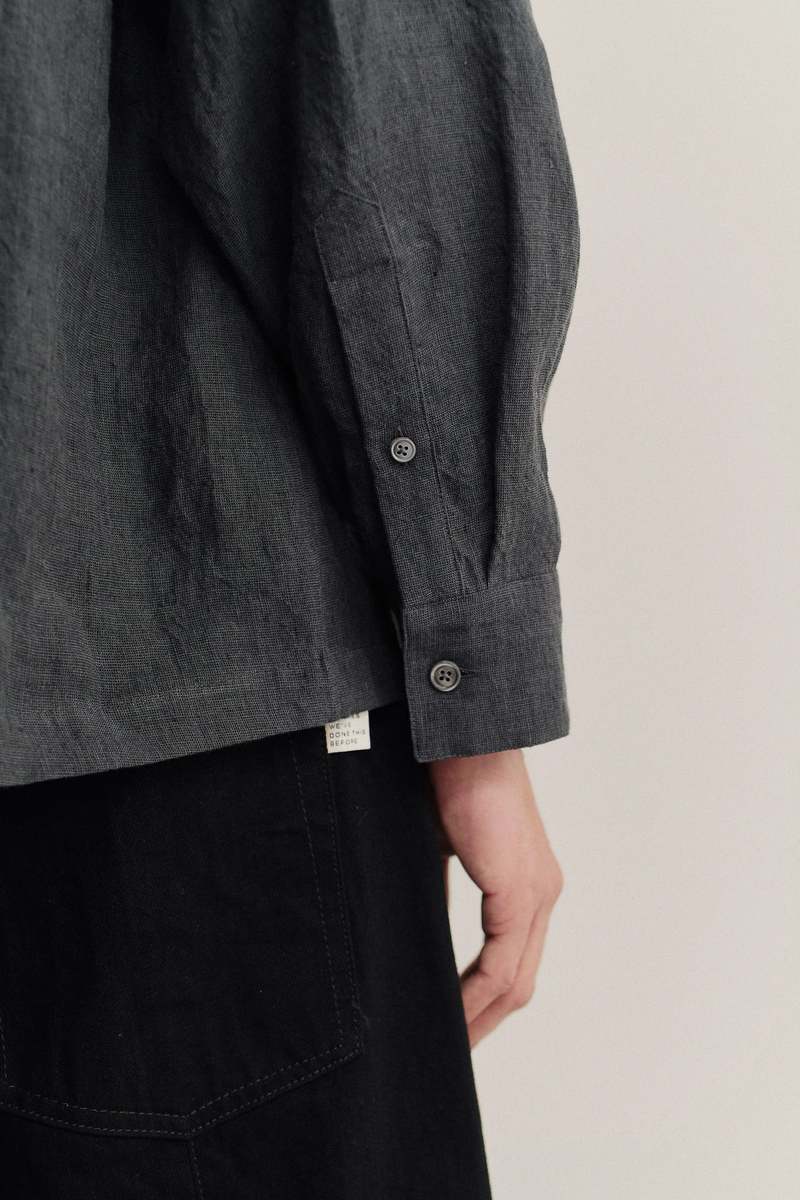 A Kind of Guise Rumba Shirt - Coal