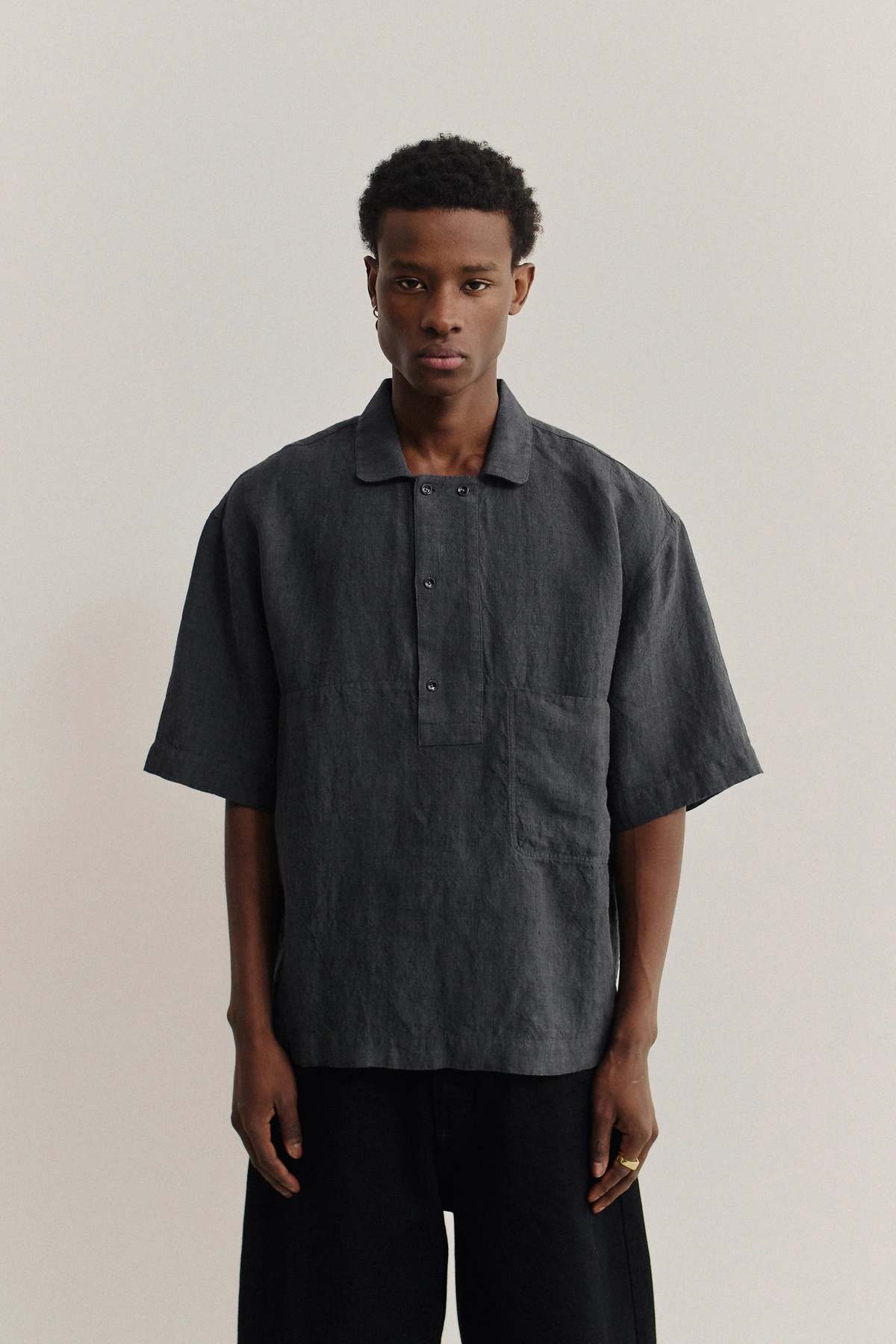 A Kind of Guise Taita Shirt Coal Linen Shirt - Image 2 of 7