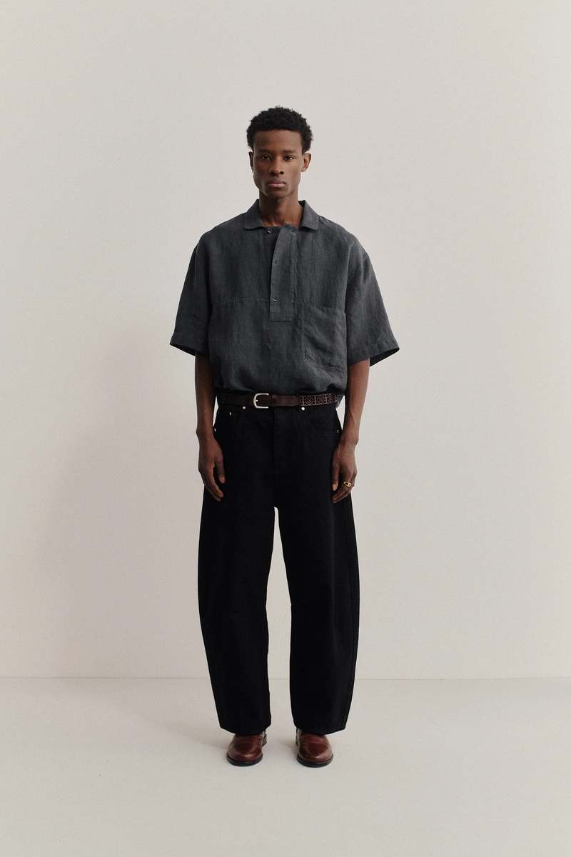 A Kind of Guise Taita Shirt Coal Linen Shirt