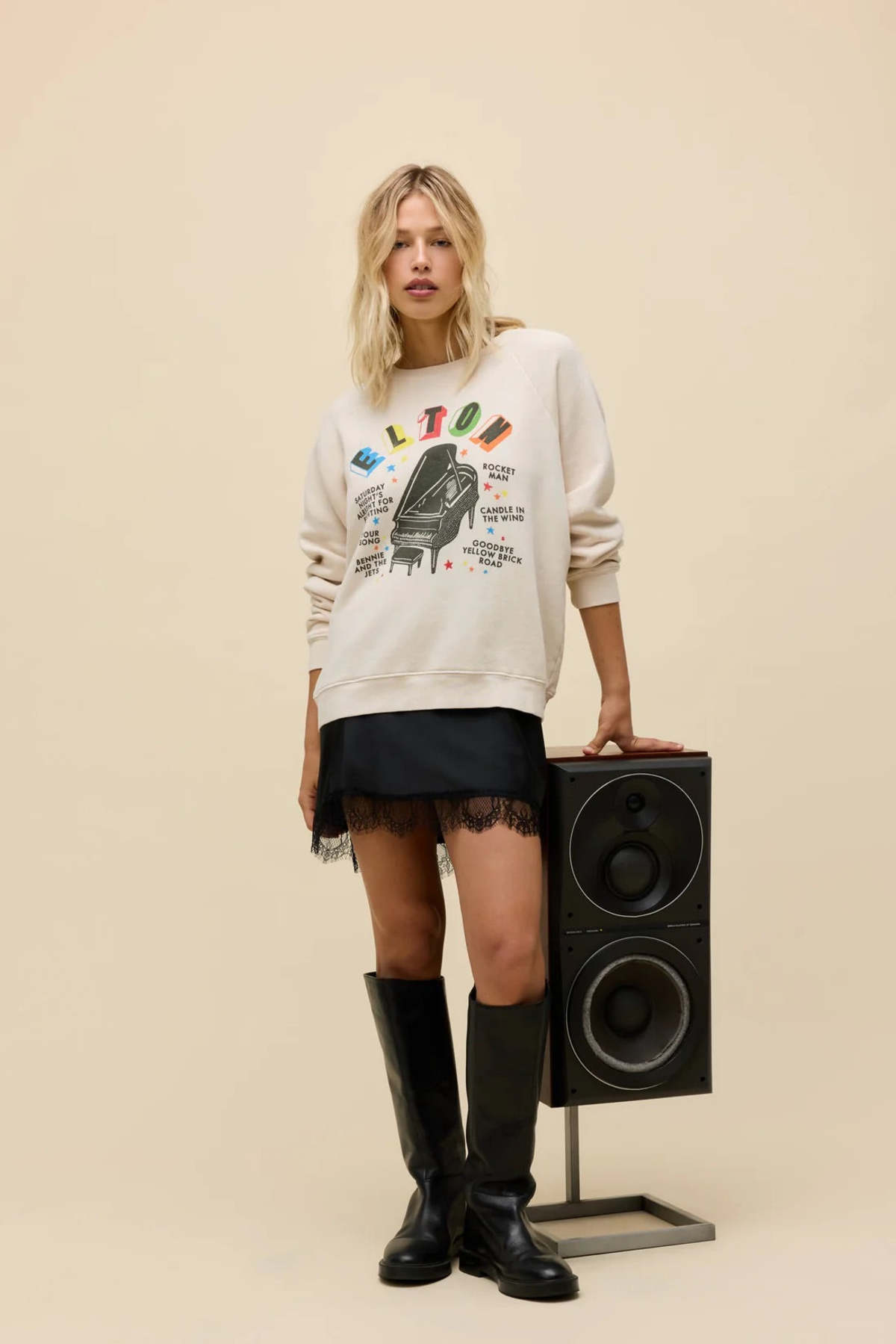 Daydreamer Elton John Rainbow Piano Vintage Raglan Sweatshirt - Dirty White - Image 3 of 6