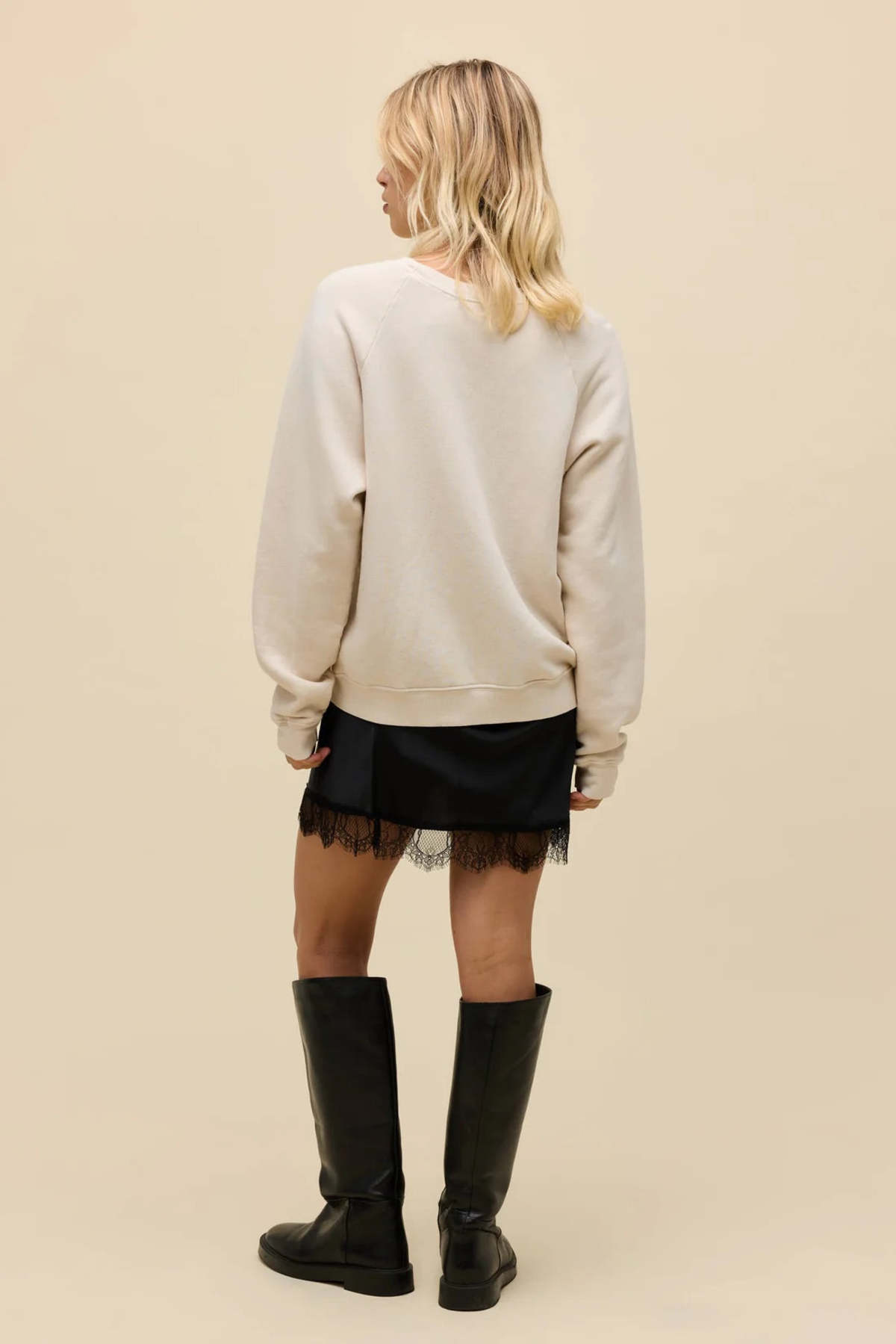 Daydreamer Elton John Rainbow Piano Vintage Raglan Sweatshirt - Dirty White - Image 6 of 6