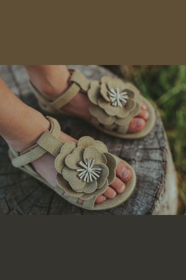 KIDS Donsje Iles Fields Buttercup Sandals - Truffle Metallic Leather