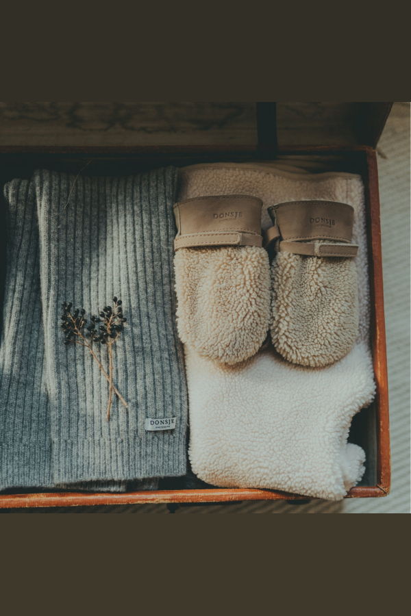 KIDS Donsje James Mittens - Truffle Nubuck