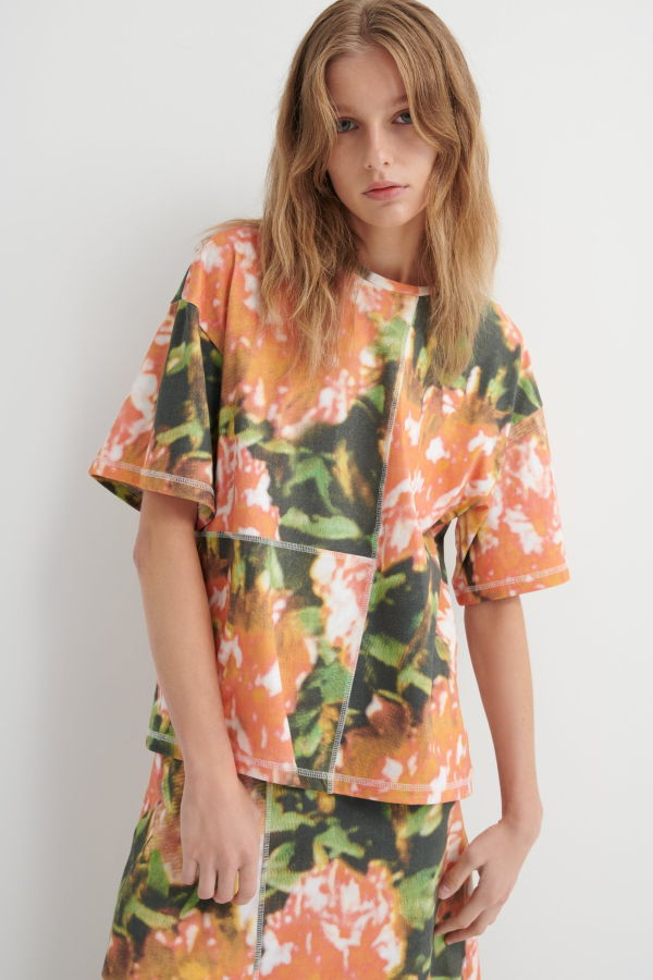 Kowtow Montage Tee - Flower Book