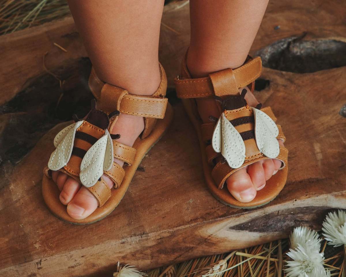 KIDS Donsje Tuti Sky Bee Sandals - Camel Classic Leather - Image 2 of 7