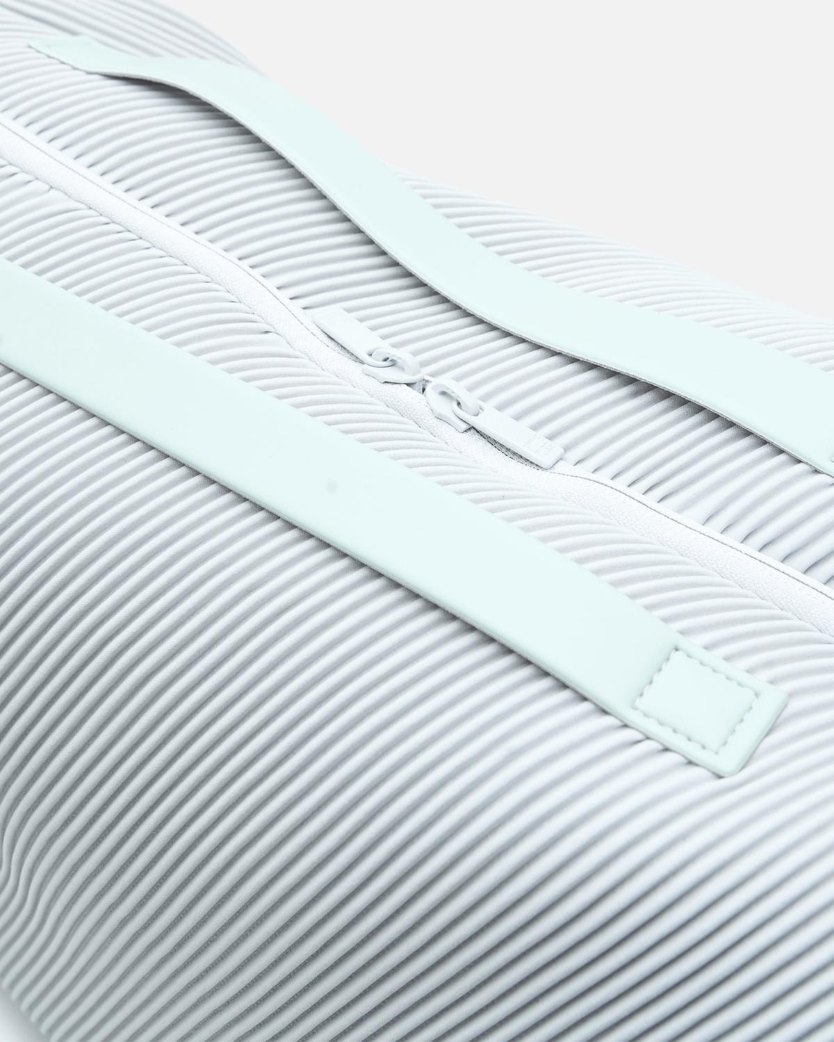 HOMME PLISSE ISSEY MIYAKE Pleats Travel Bag in Manarola Blue Gray Bag - Image 4 of 4